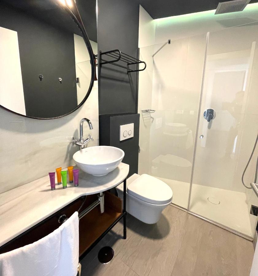 Ritual Alameda Suites Seville Exterior photo